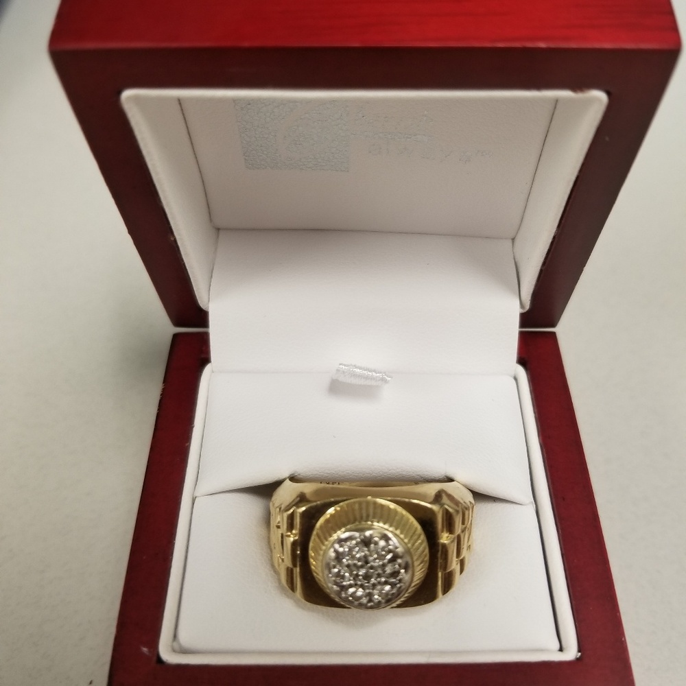 Mens 14k Gold ring Genuine diamonds